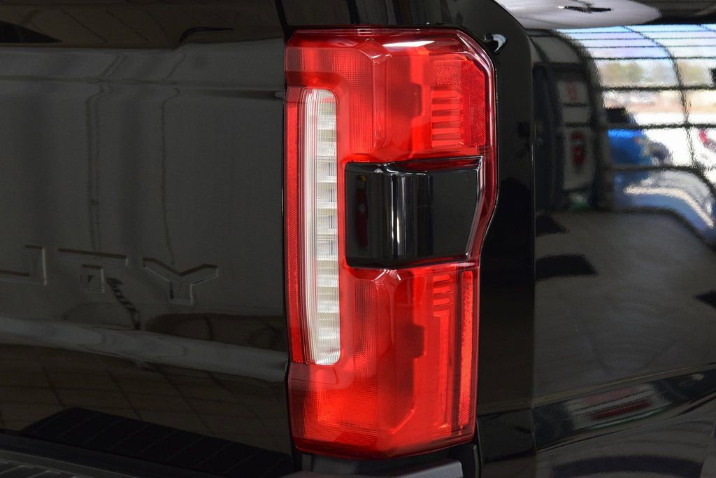 Used 2023 Ford F250 Lariat w/ Lariat Ultimate Package image 16