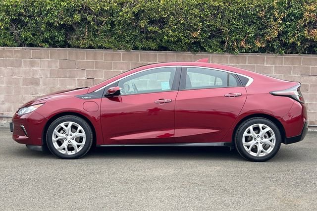 Used 2016 Chevrolet Volt Premier w/ Driver Confidence Package FWD image 10