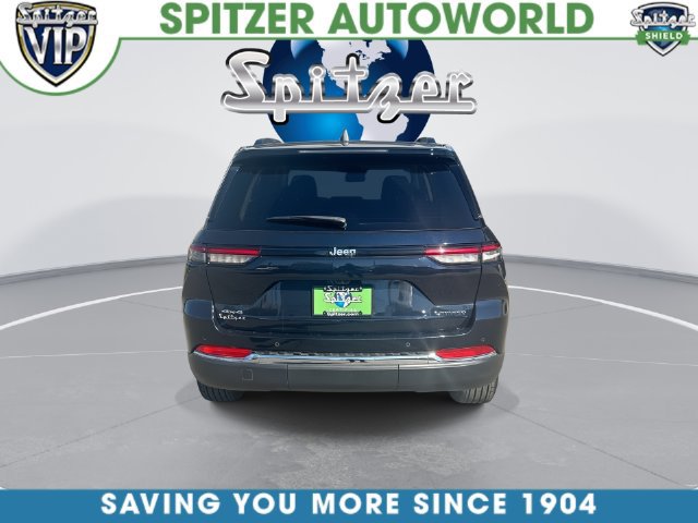 Used 2024 Jeep Grand Cherokee Limited AWD/4WD image 9