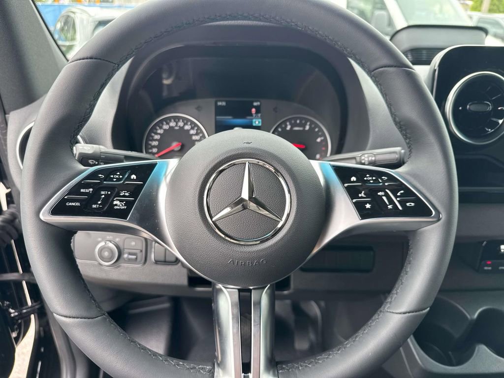 New 2026 Mercedes-Benz Sprinter 2500 image 10