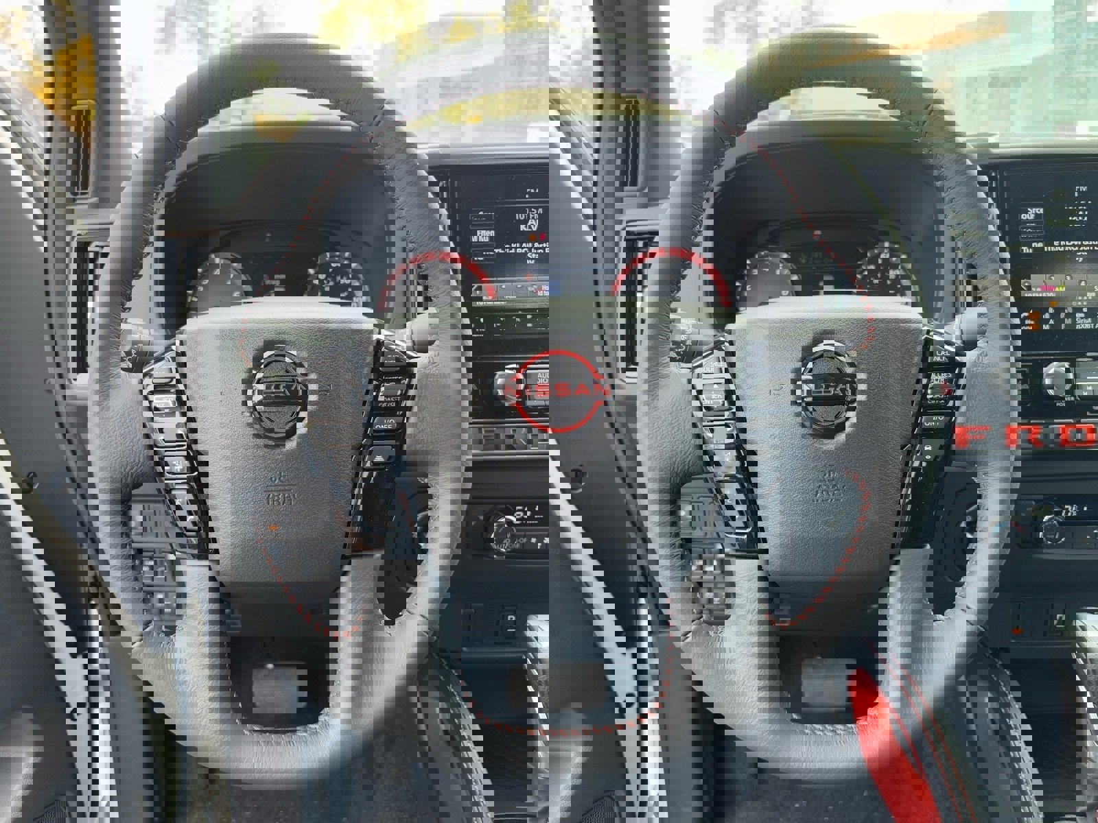 New 2025 Nissan Frontier PRO-4X image 21