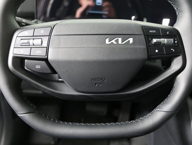 New 2026 Kia Sportage LX image 12