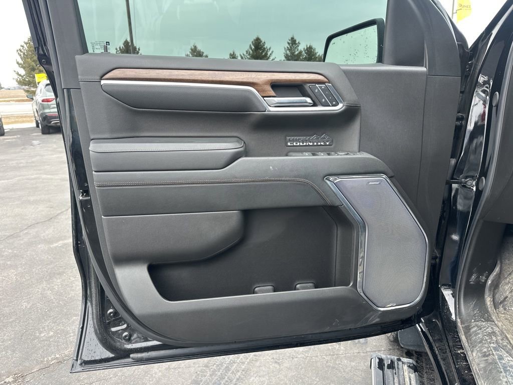 Used 2024 Chevrolet Silverado 1500 High Country image 22