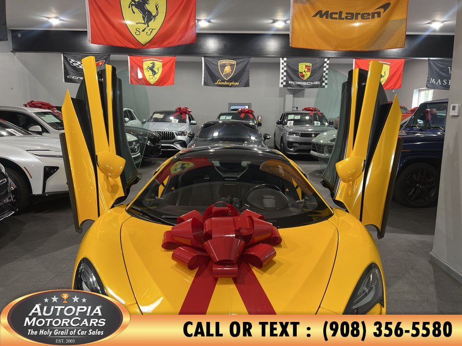 Used 2017 McLaren 570S RWD image 10