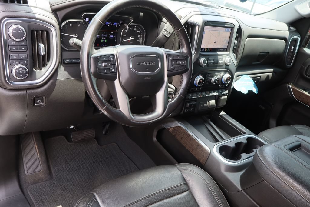 Certified 2022 GMC Sierra 3500 Denali w/ Technology Package AWD/4WD image 12