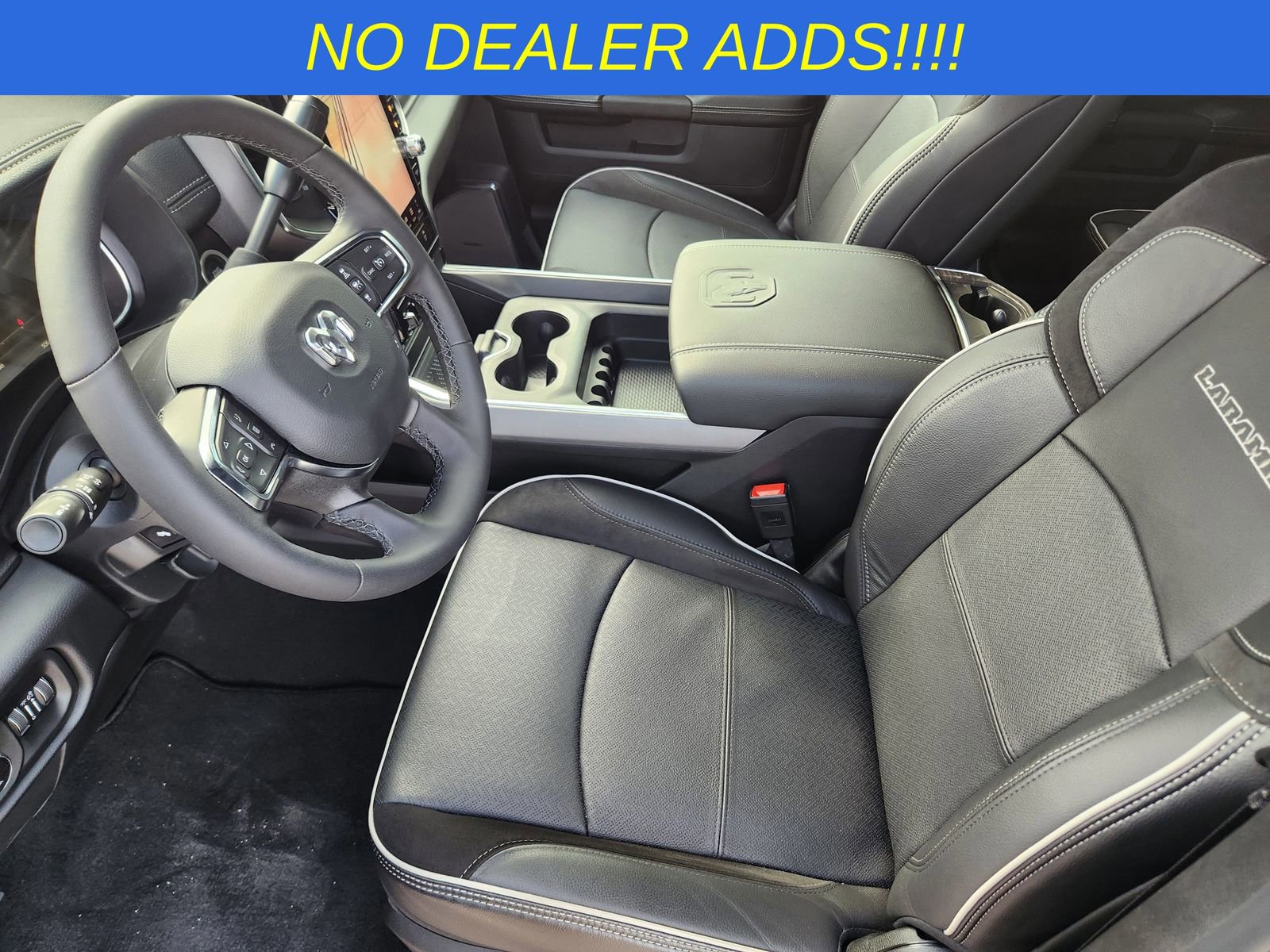 New 2025 RAM 2500 Laramie AWD/4WD image 13