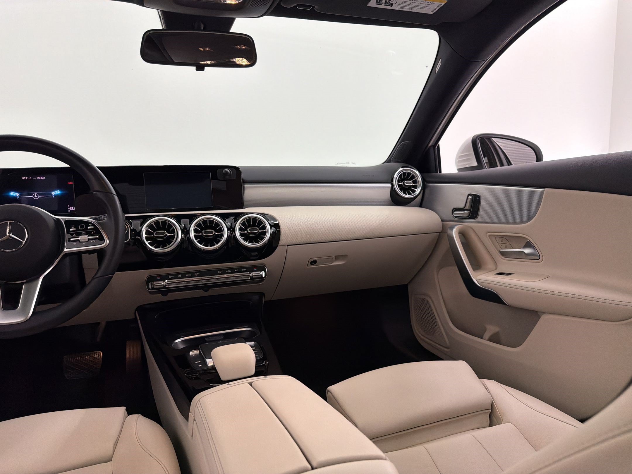 Used 2022 Mercedes-Benz A 220 image 33