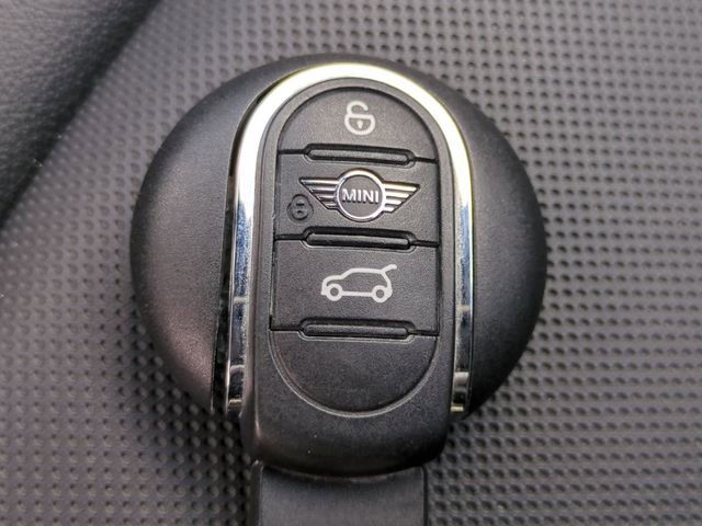 Used 2019 MINI Cooper Convertible FWD image 27