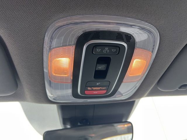 Used 2025 Hyundai Elantra SEL image 27