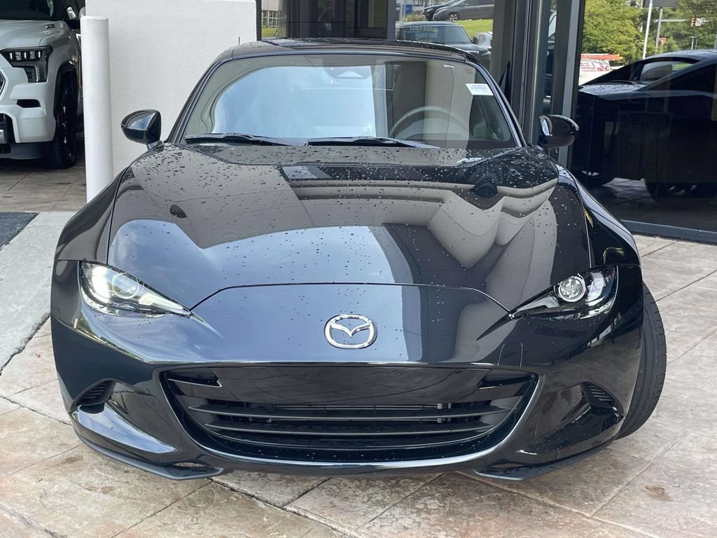 Used 2025 MAZDA MX-5 Miata RF Grand Touring RWD image 6
