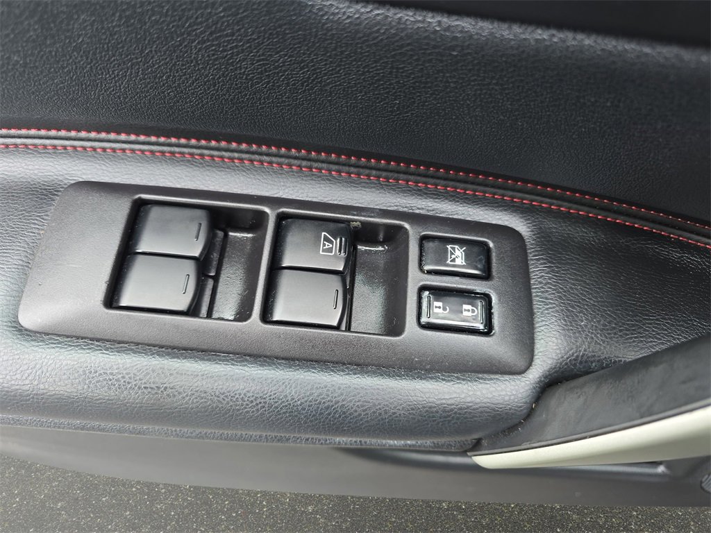 Used 2013 Nissan Rogue SL image 30