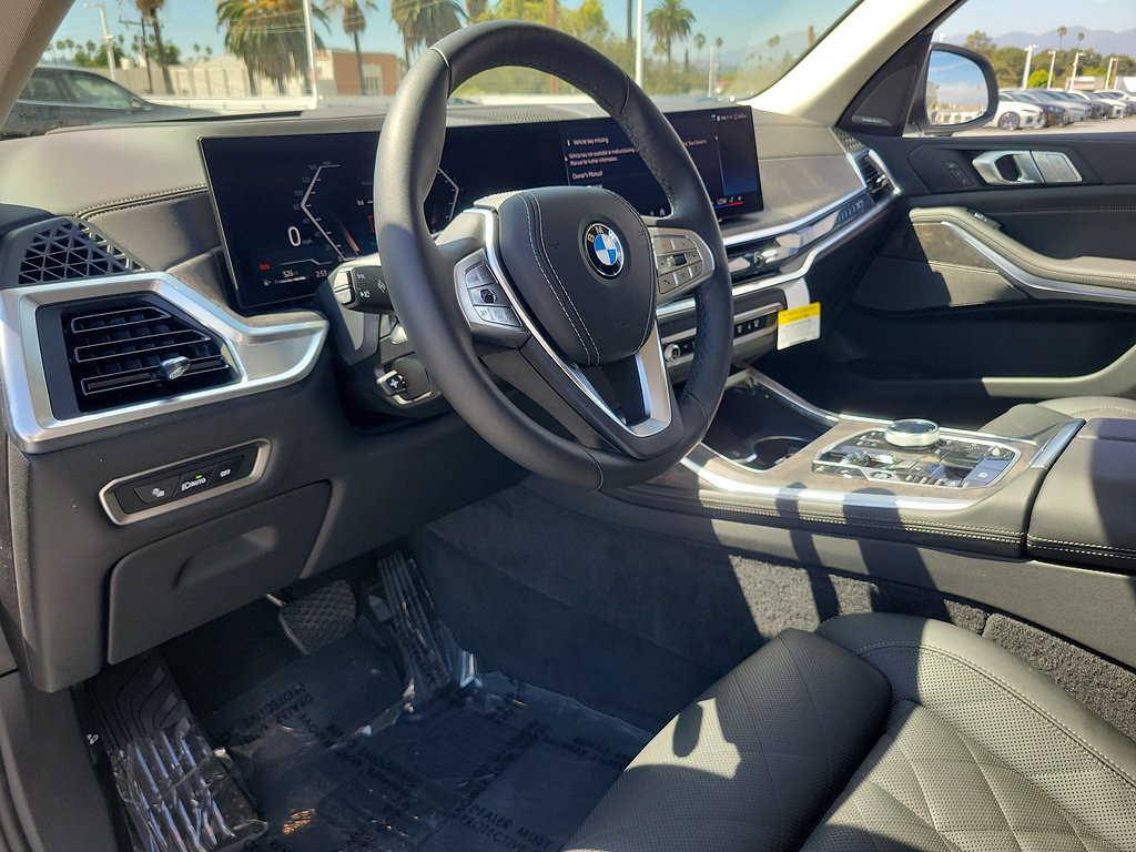 Used 2026 BMW X7 xDrive40i AWD/4WD image 21