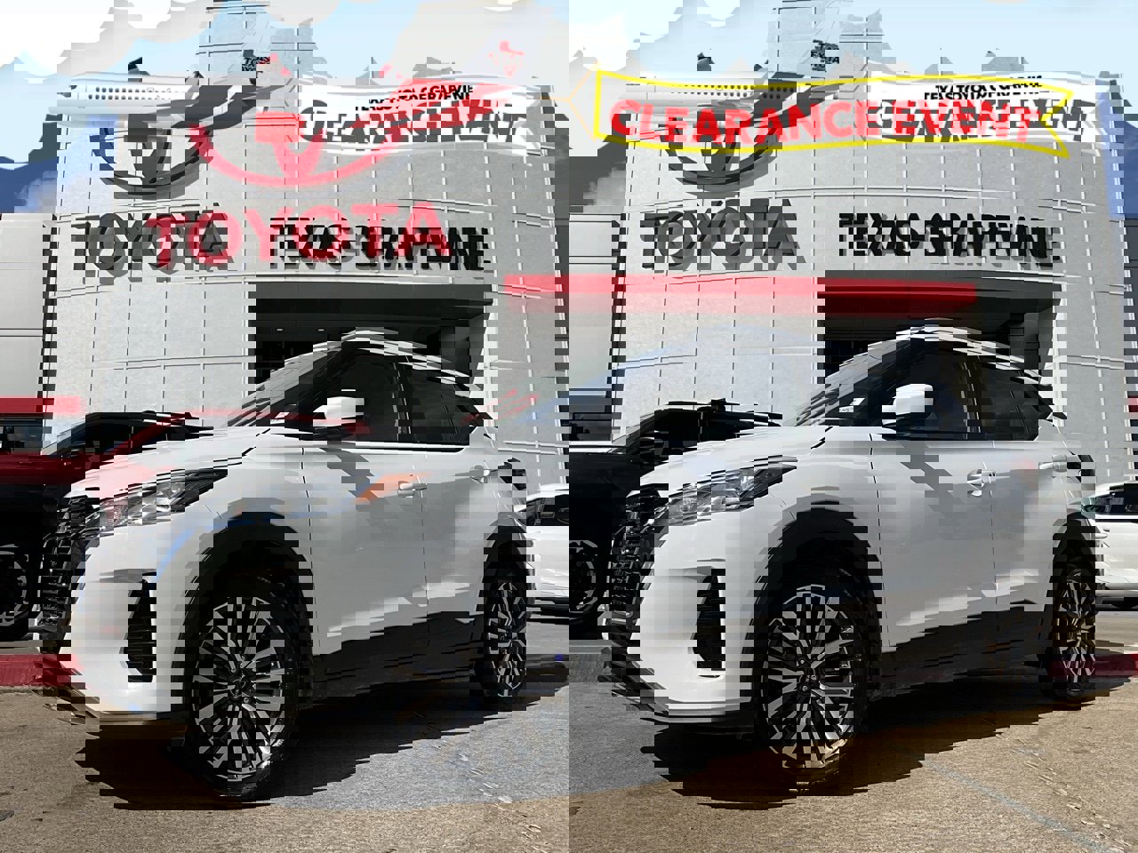 Used 2024 Nissan Kicks SV