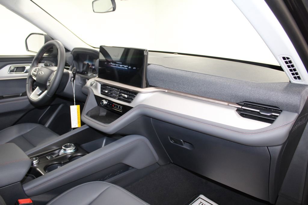 New 2026 Ford Explorer Active w/ Active Comfort Package AWD/4WD image 30