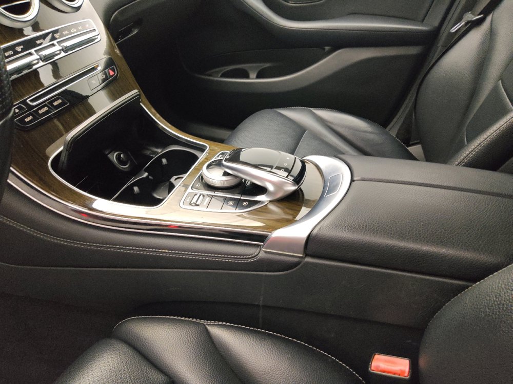 Used 2016 Mercedes-Benz GLC 300 image 26