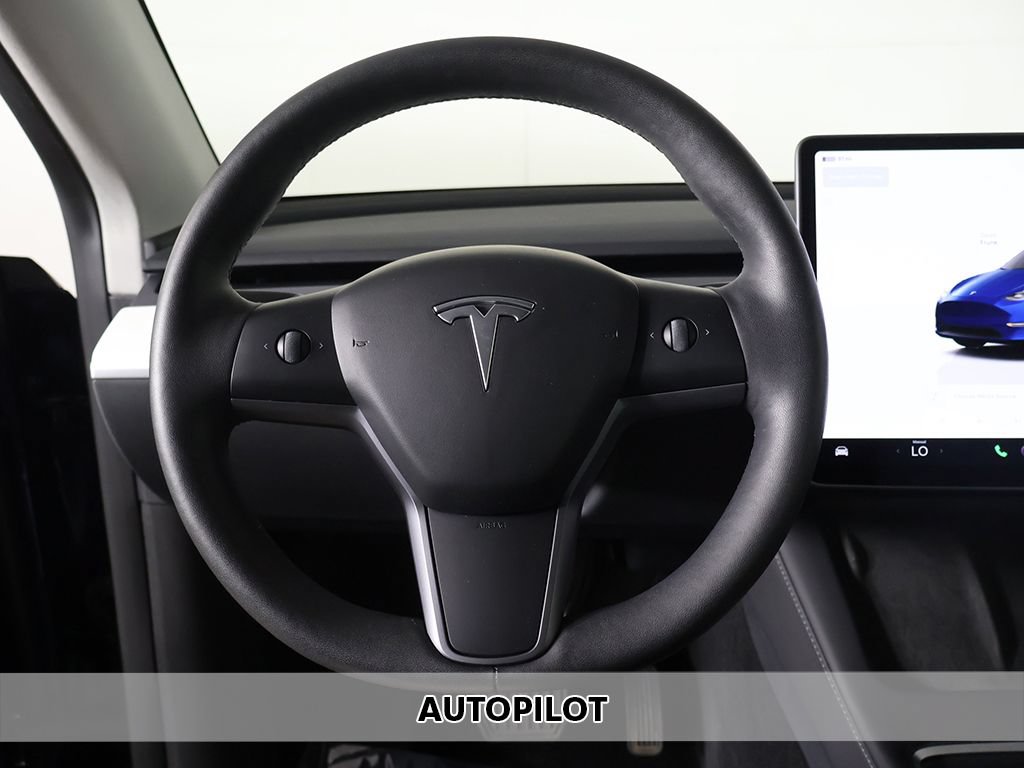 Used 2023 Tesla Model Y Long Range AWD/4WD image 5