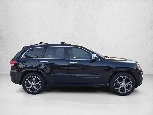 Used 2020 Jeep Grand Cherokee Overland AWD/4WD image 4
