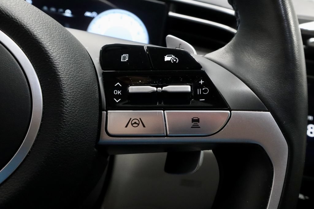 Used 2023 Hyundai Tucson Limited AWD/4WD image 29