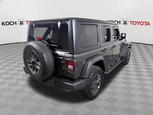 Used 2024 Jeep Wrangler Unlimited Sport AWD/4WD image 8