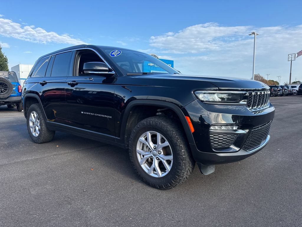 Used 2022 Jeep Grand Cherokee Limited AWD/4WD image 10