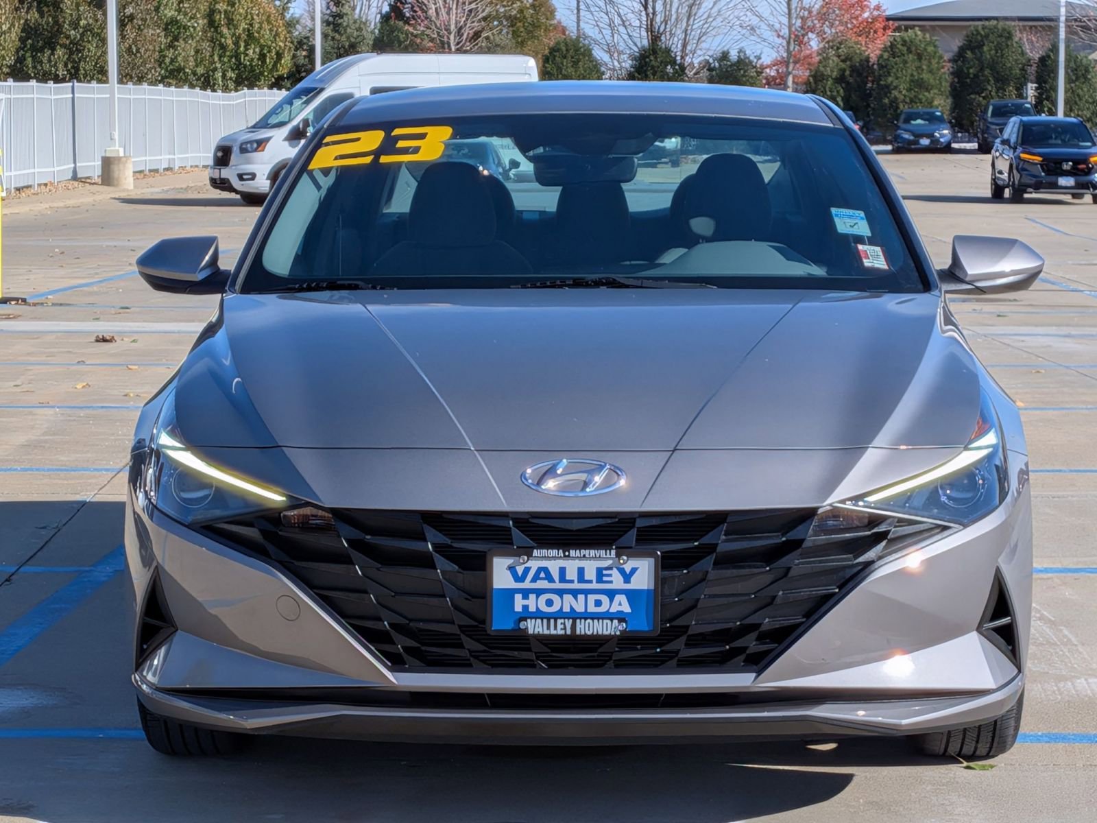 Used 2023 Hyundai Elantra SEL image 3