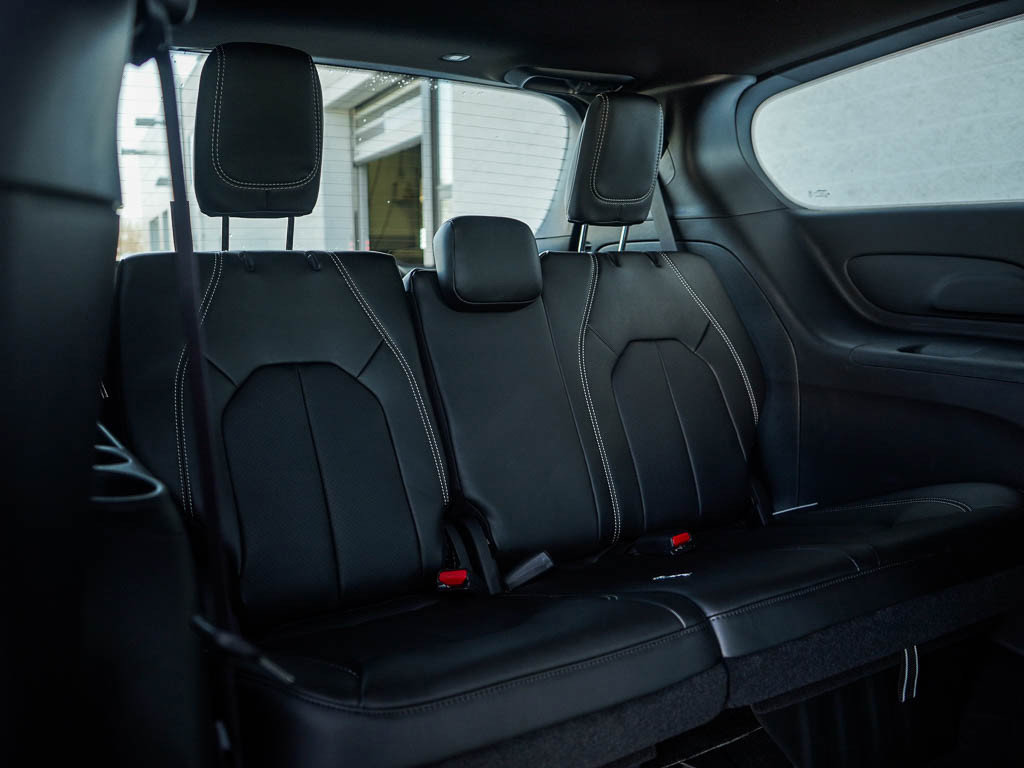 New 2026 Chrysler Voyager LX FWD image 14