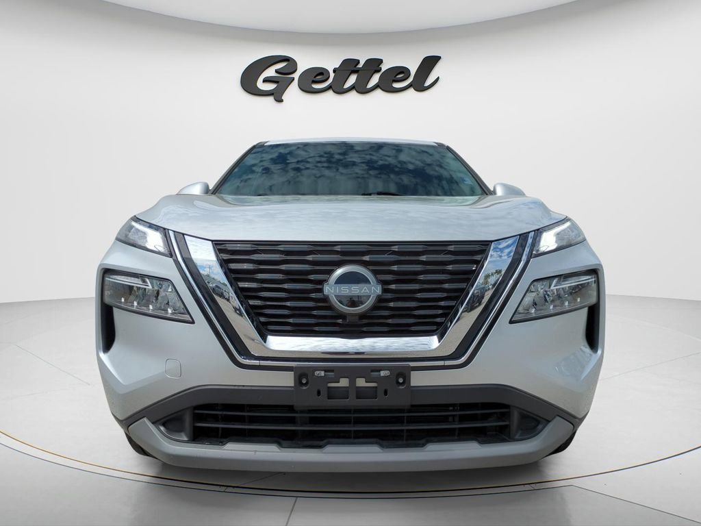 Certified 2023 Nissan Rogue SV image 16