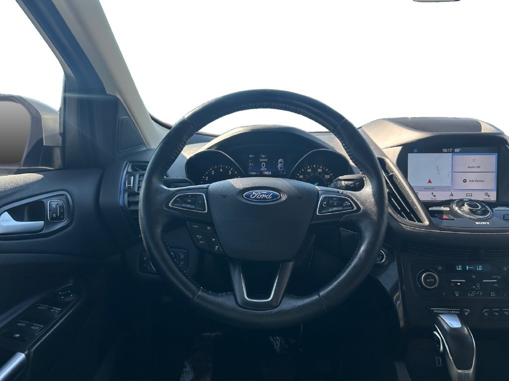 Used 2019 Ford Escape Titanium AWD/4WD image 16