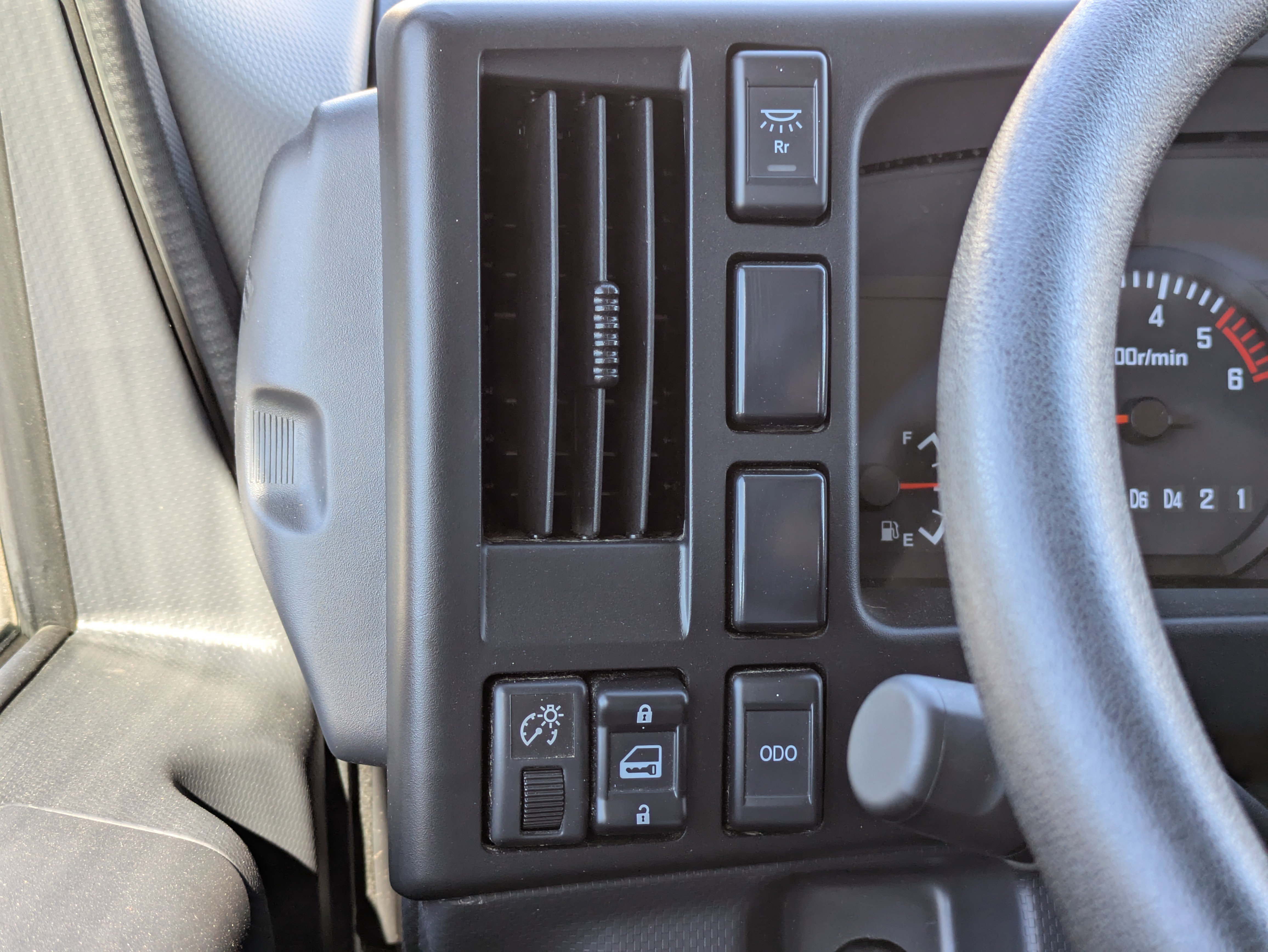 New 2024 Chevrolet Low Cab Forward image 13