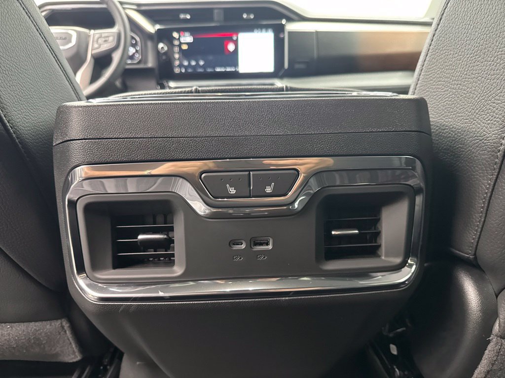 New 2026 GMC Sierra 1500 Denali w/ Technology Package AWD/4WD image 24