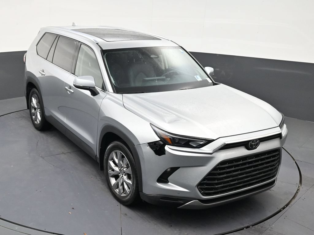 Used 2024 Toyota Grand Highlander FWD image 17