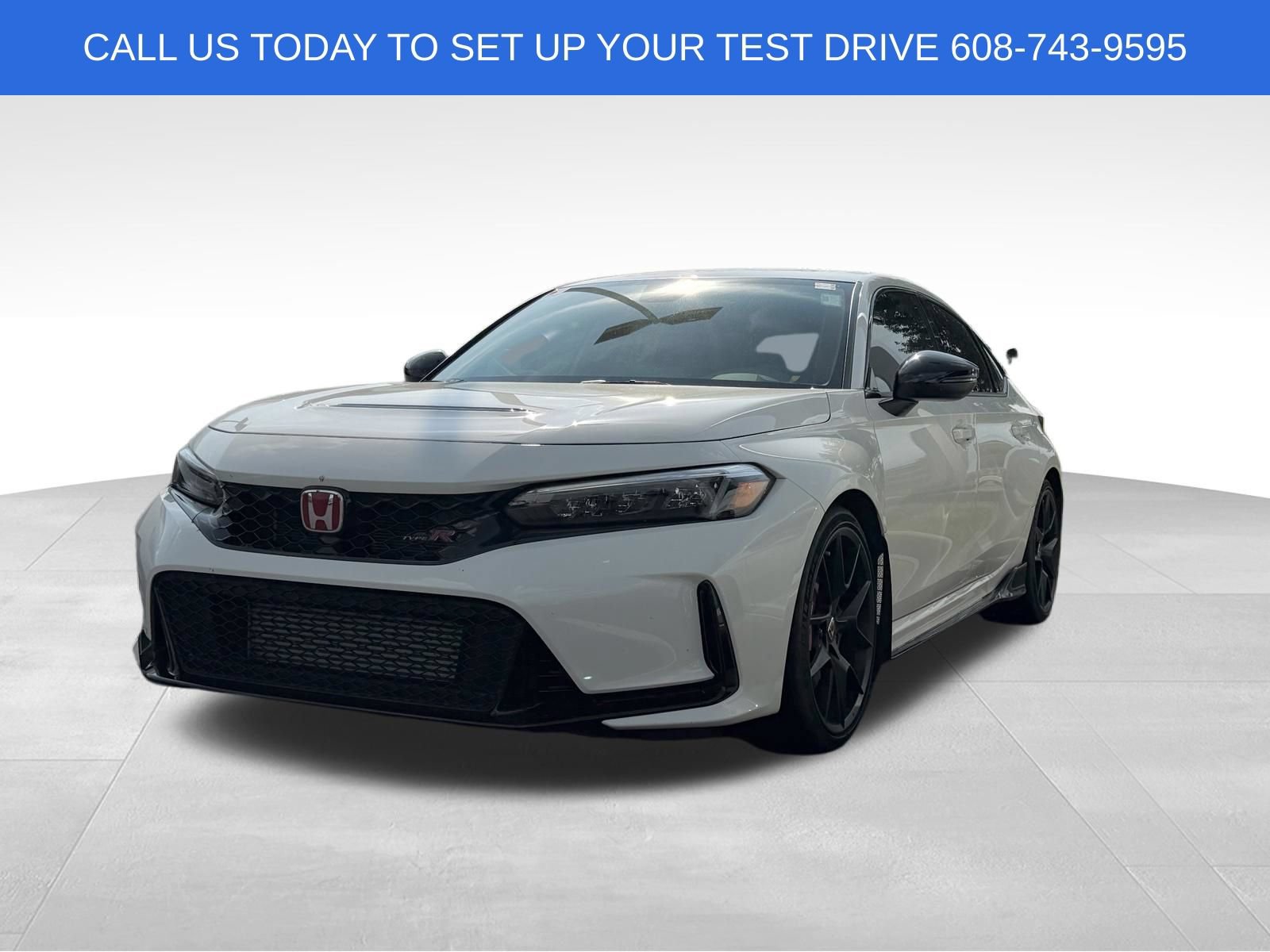 Used 2025 Honda Civic Type R image 3