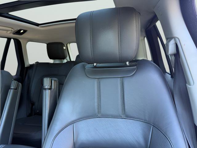Used 2018 Land Rover Range Rover HSE AWD/4WD image 15