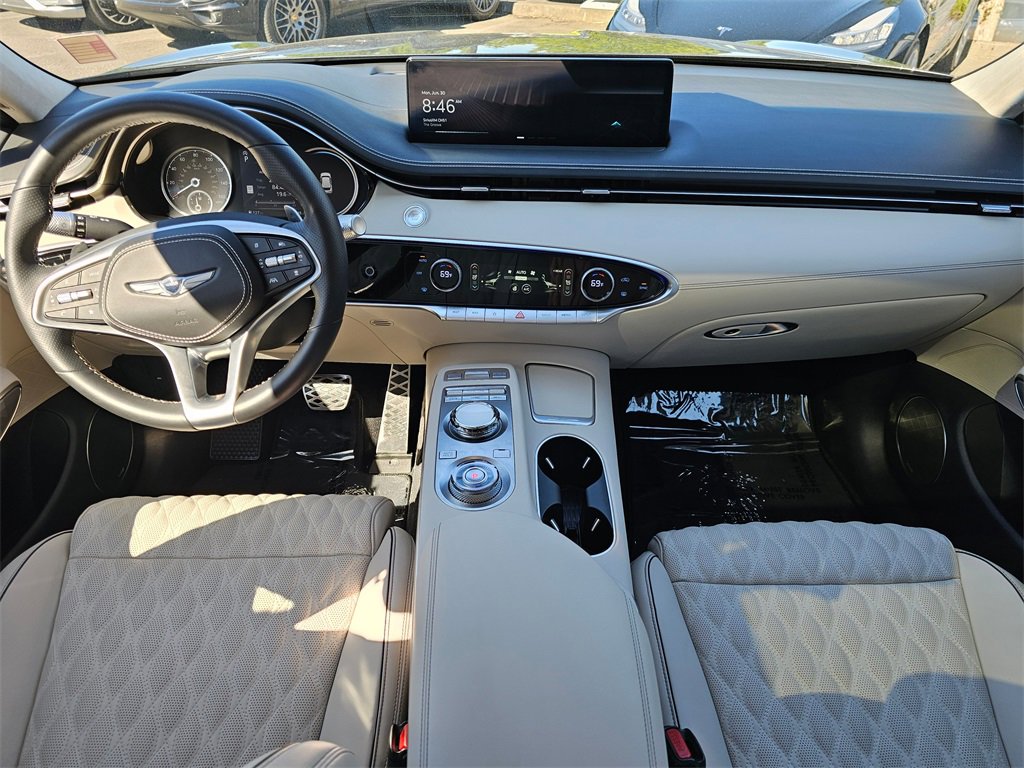 Used 2025 Genesis GV70 3.5T Sport w/ Sport Advanced Package image 21