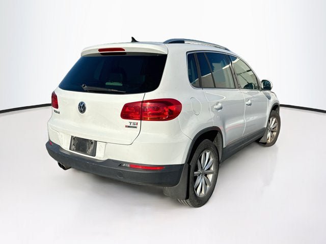 Used 2017 Volkswagen Tiguan Wolfsburg Edition AWD/4WD image 5