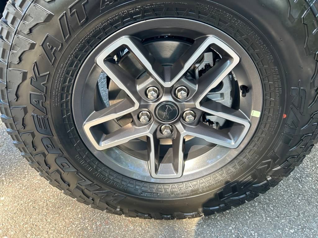 New 2025 Jeep Gladiator Mojave image 11