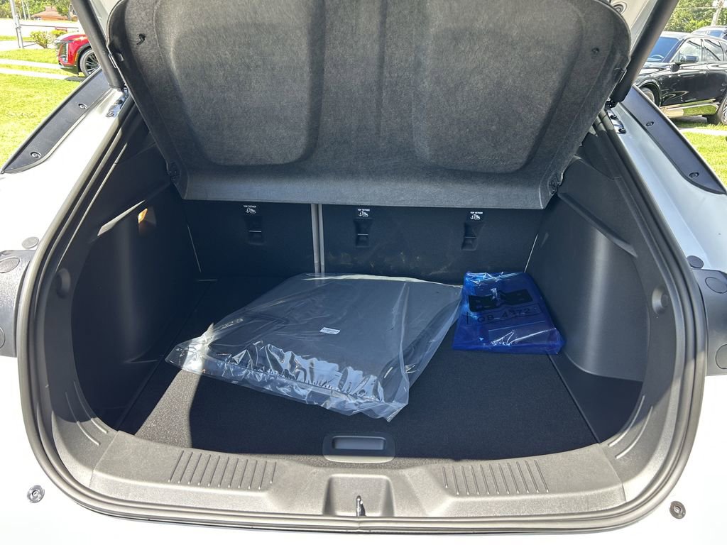 New 2025 Buick Envista Avenir image 11