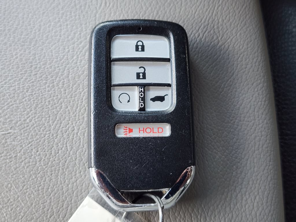 Used 2017 Honda CR-V Touring image 35