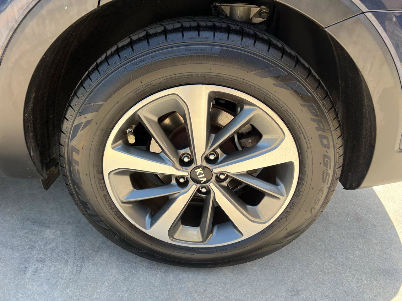 Used 2019 Kia Sorento EX FWD image 76