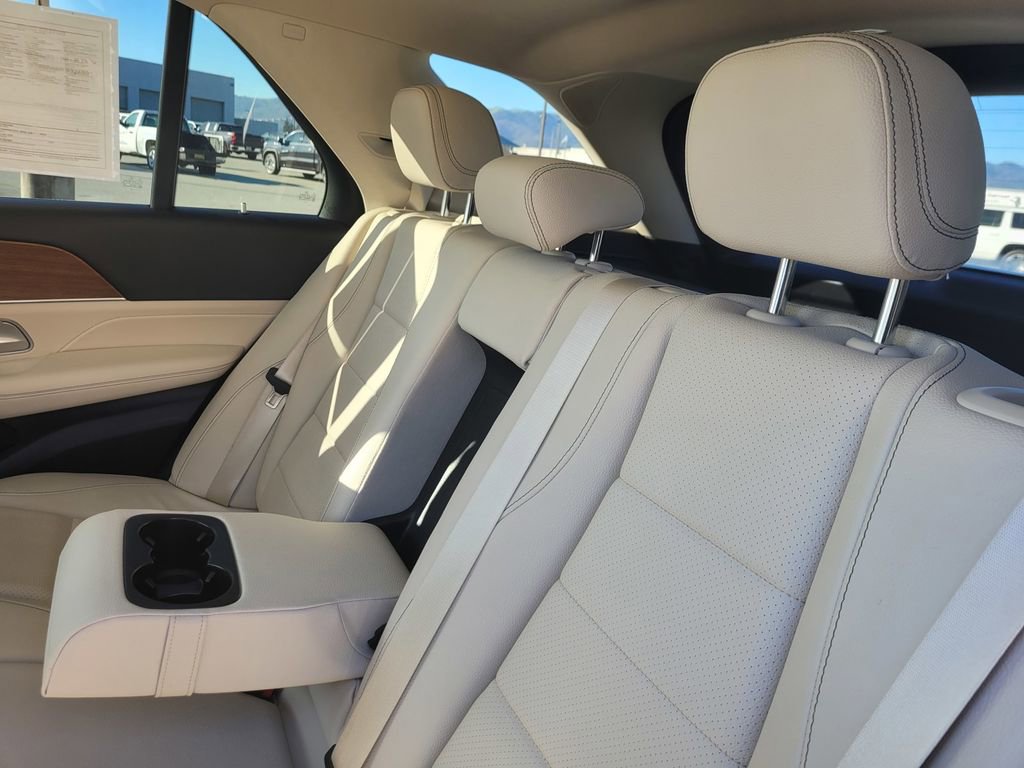 Used 2022 Mercedes-Benz GLE 350 4MATIC image 9