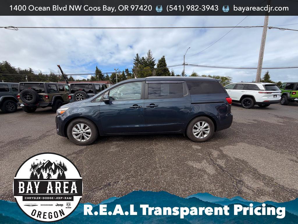 Used 2016 Kia Sedona LX w/ LX Convenience Package FWD image 8