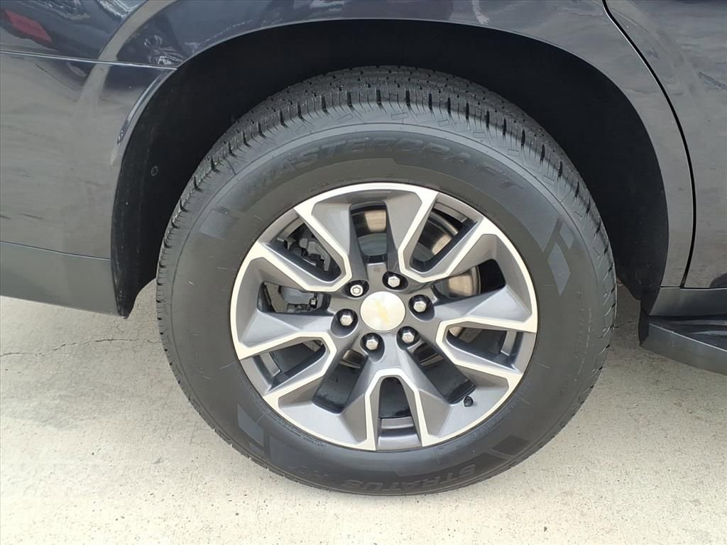 Used 2023 Chevrolet Tahoe LS image 13