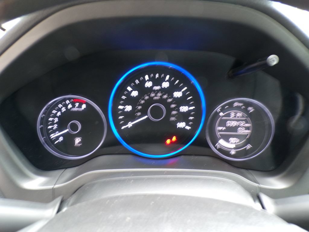 Used 2019 Honda HR-V LX image 24