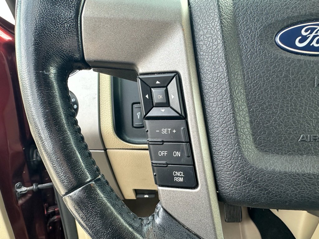 Used 2017 Ford Expedition Limited image 16