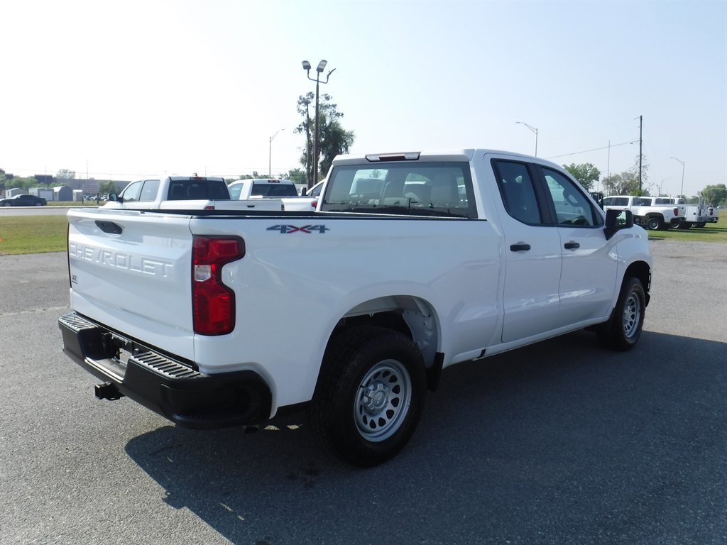 Used 2021 Chevrolet Silverado 1500 W/T w/ WT Fleet Convenience Package image 2