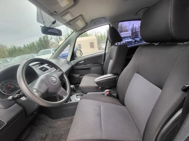Used 2008 Suzuki SX4 Sport image 17