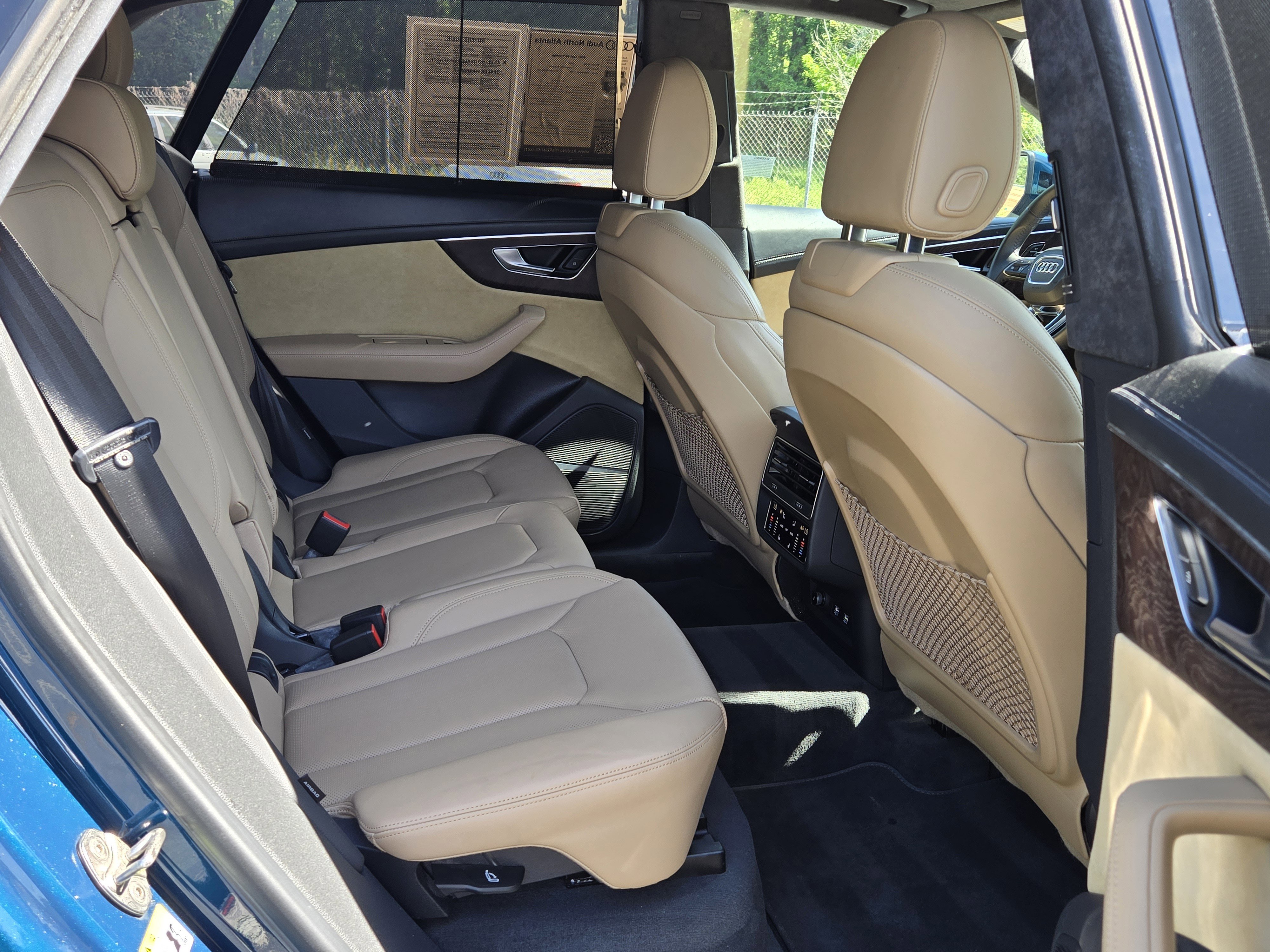 Used 2020 Audi Q8 Prestige image 19