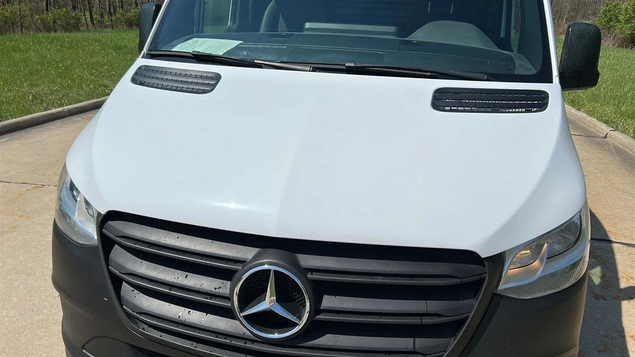 Used 2022 Mercedes-Benz Sprinter 2500 image 18