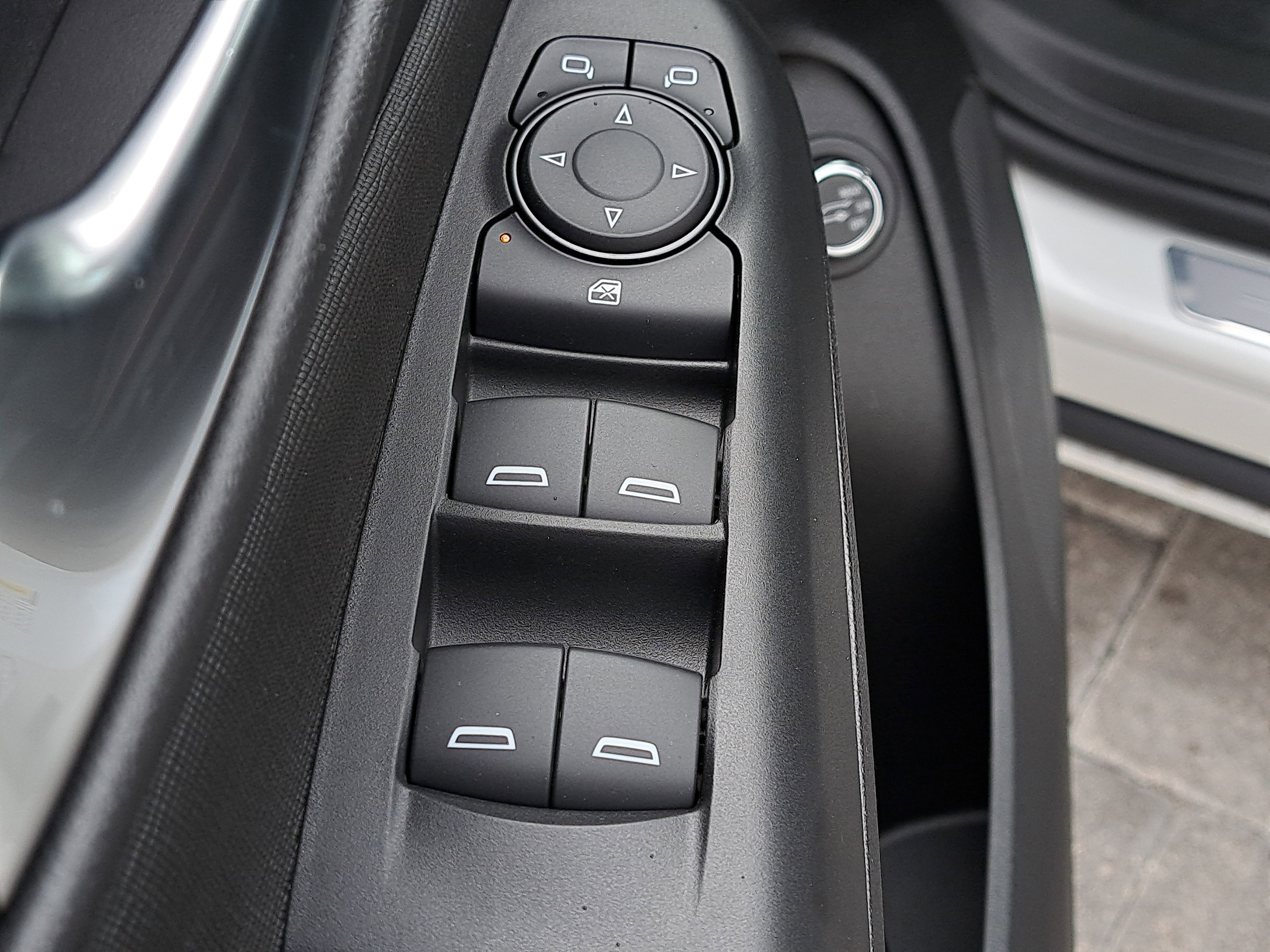 New 2026 Buick Envista Avenir image 19