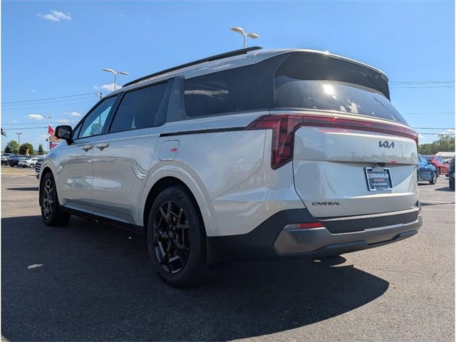New 2026 Kia Carnival SX image 5